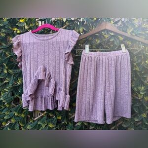 ▪️ 4/$25- SHEIN Ribbed Ruffle‎ Detail 2 Piece Shorts Set